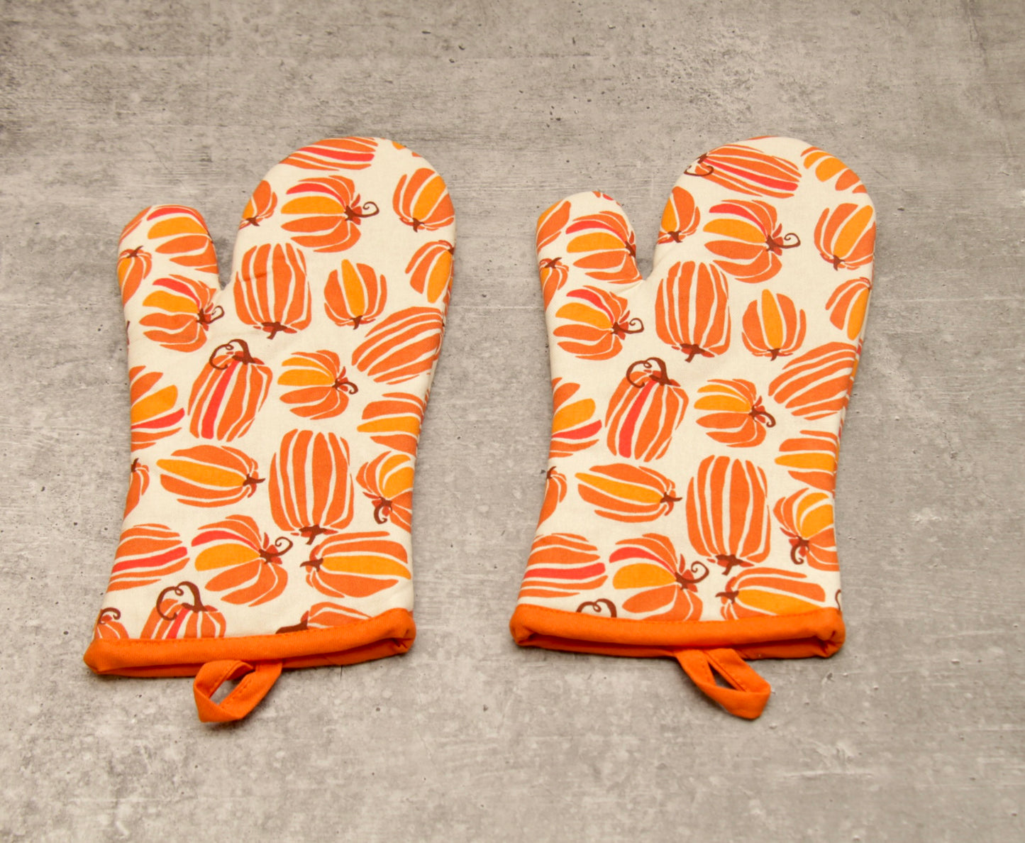 'Pumpkin' Oven Mittens Set of 2