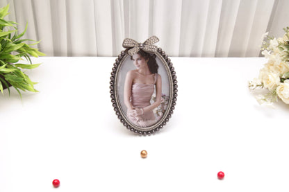 'Cassandra' Photo Frame