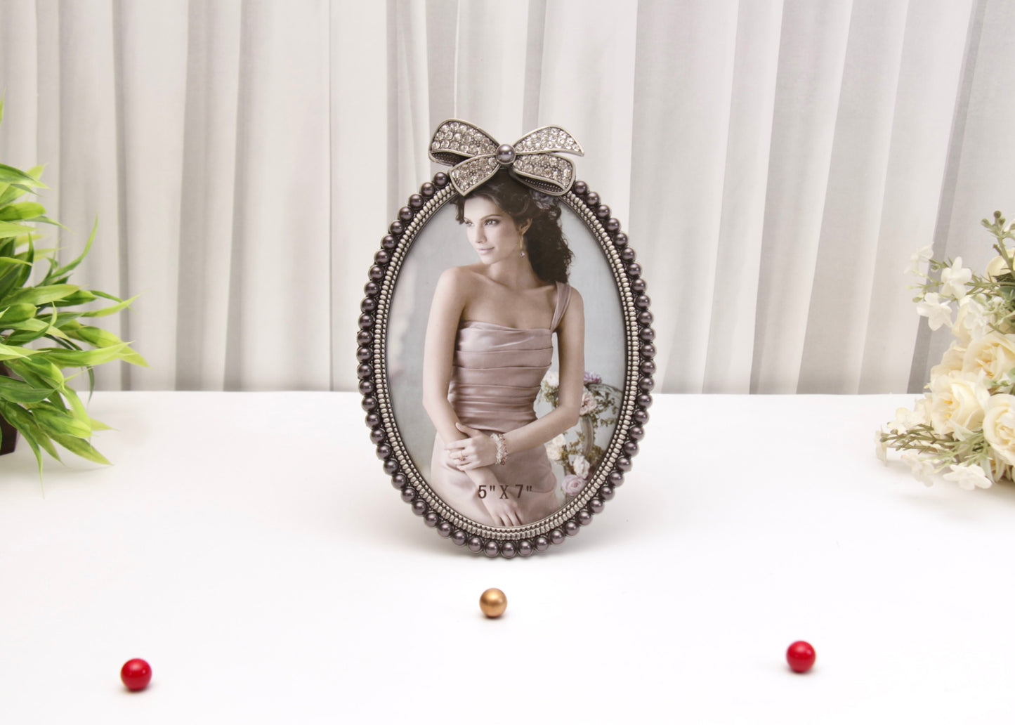 'Cassandra' Photo Frame