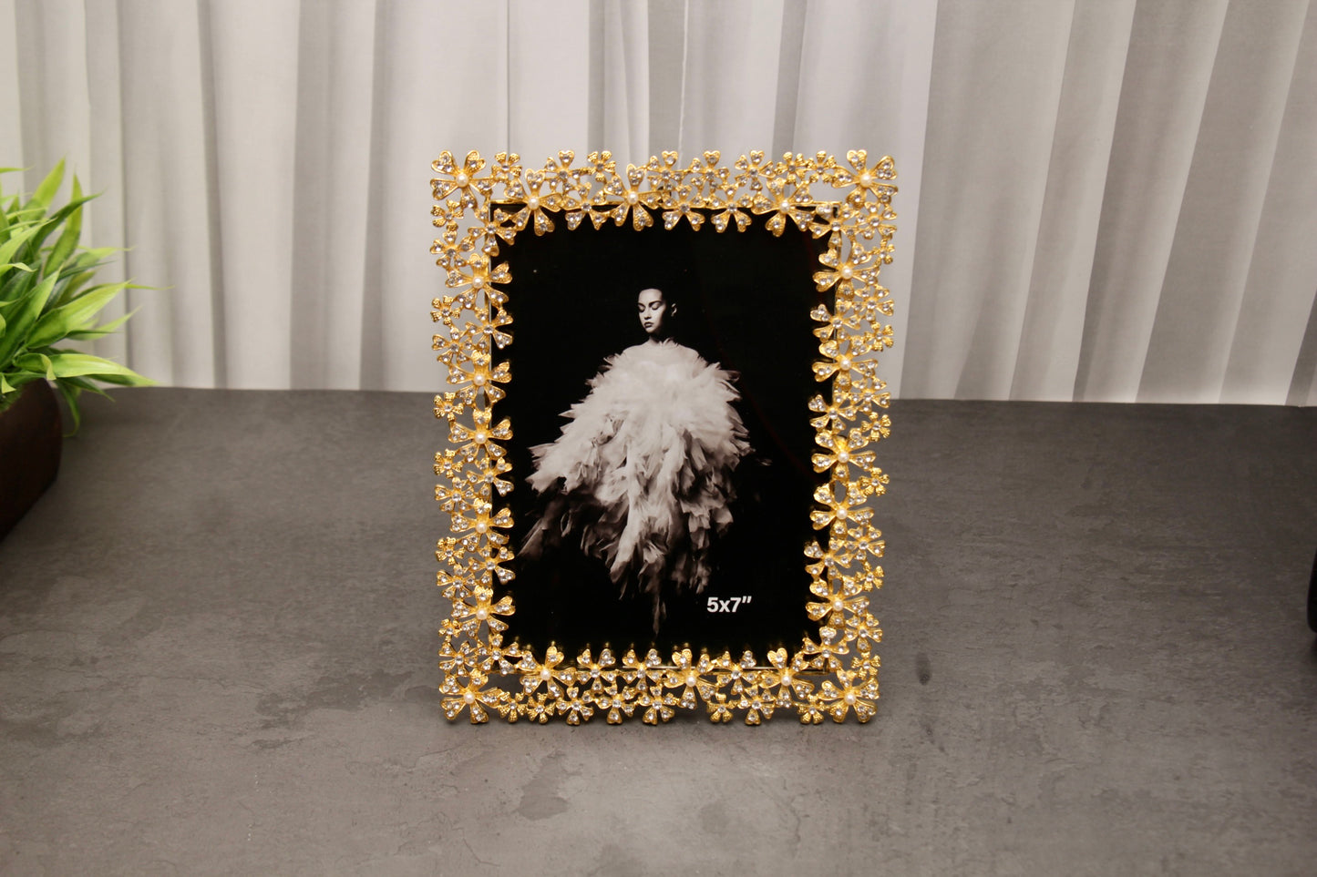 'Golden Daisy' Photo Frame