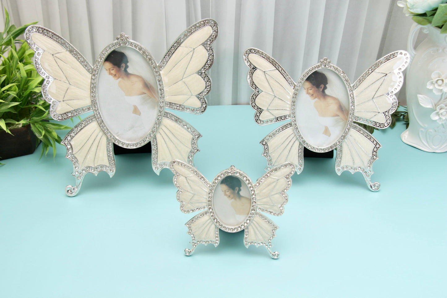 'White Butterfly' Photo Frame