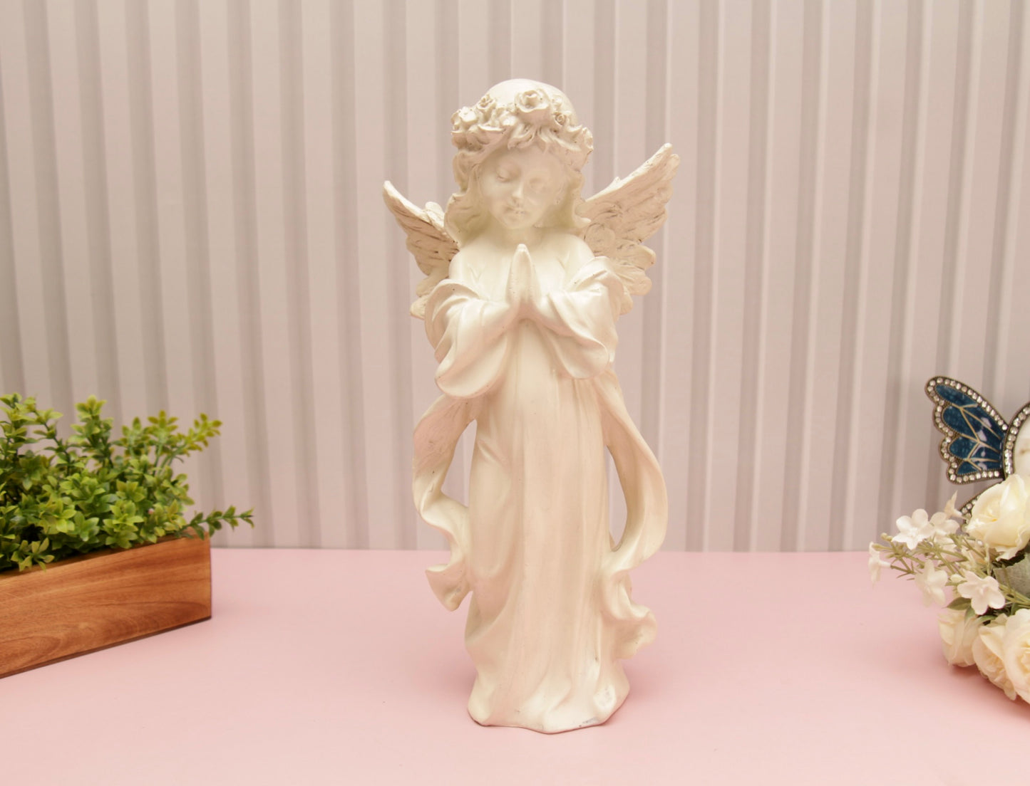 Praying Angel Statue Large - Off White, 30cm