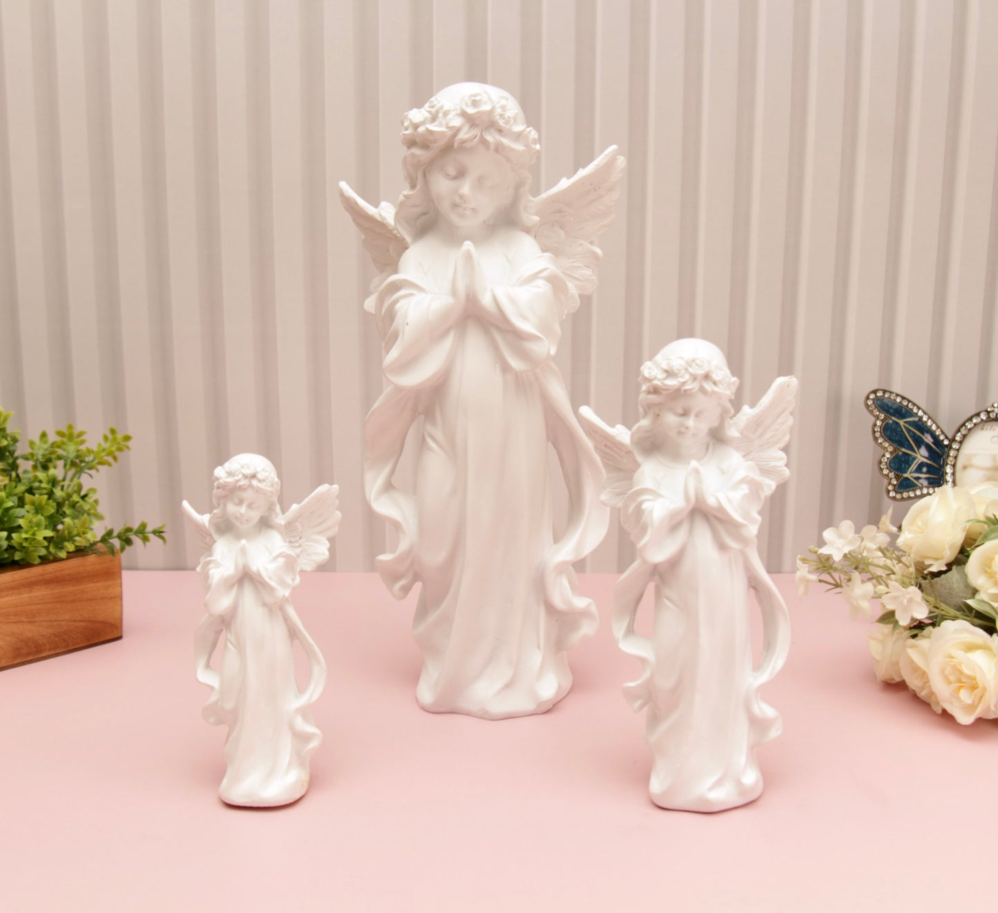 Praying Angel Statue Large - White, 30cm