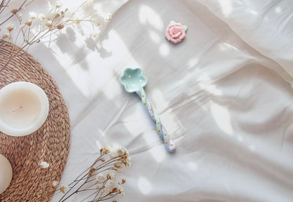 'Daisy' Ceramic Spoon, Green