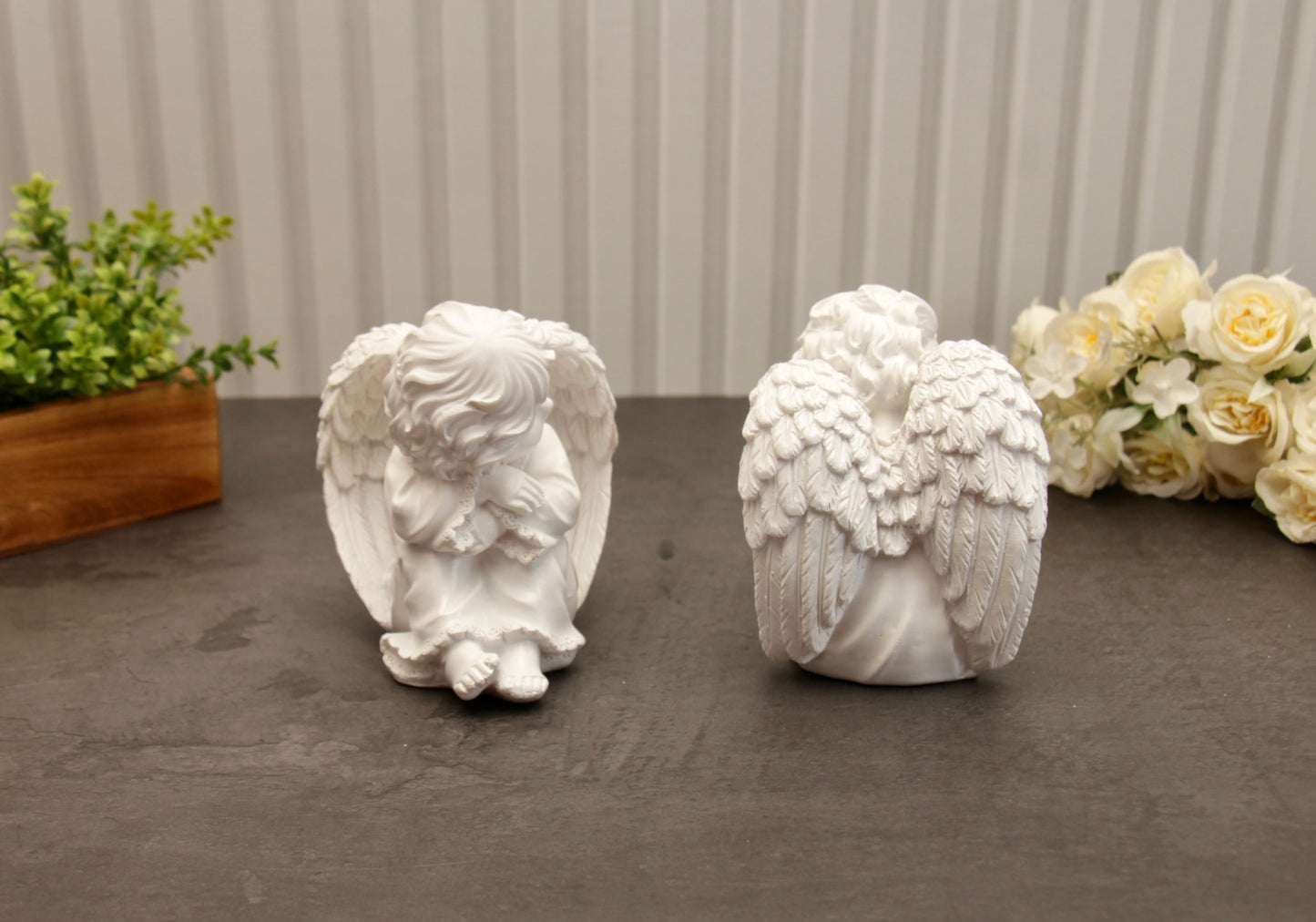 Baby Angel Sitting - Set of 2