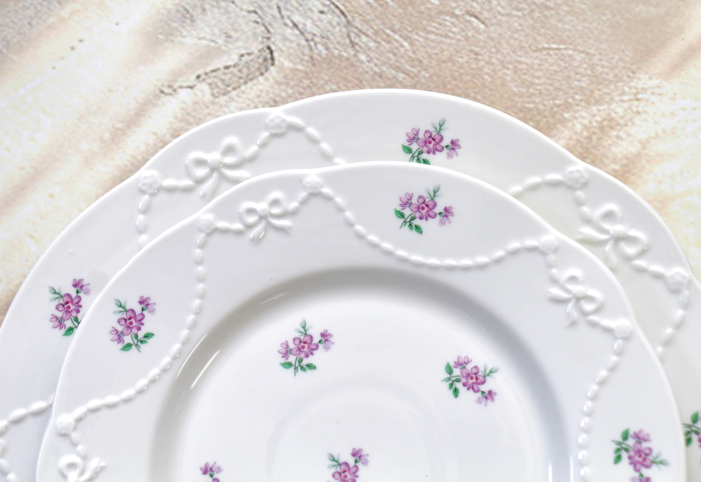 'Lavender Belle' Ceramic Dinner Plate | 10 Inches