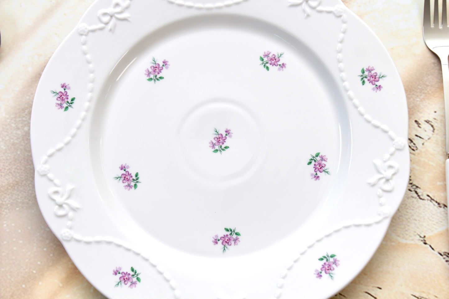'Lavender Belle' Ceramic Dinner Plate | 10 Inches