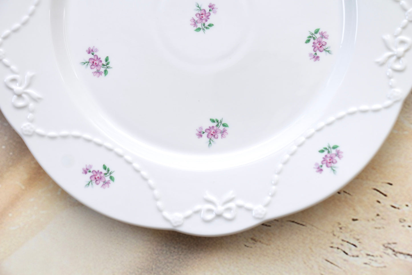 'Lavender Belle' Ceramic Dinner Plate | 10 Inches