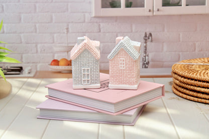 'Cottage Charm' Ceramic Salt & Pepper Shaker Set