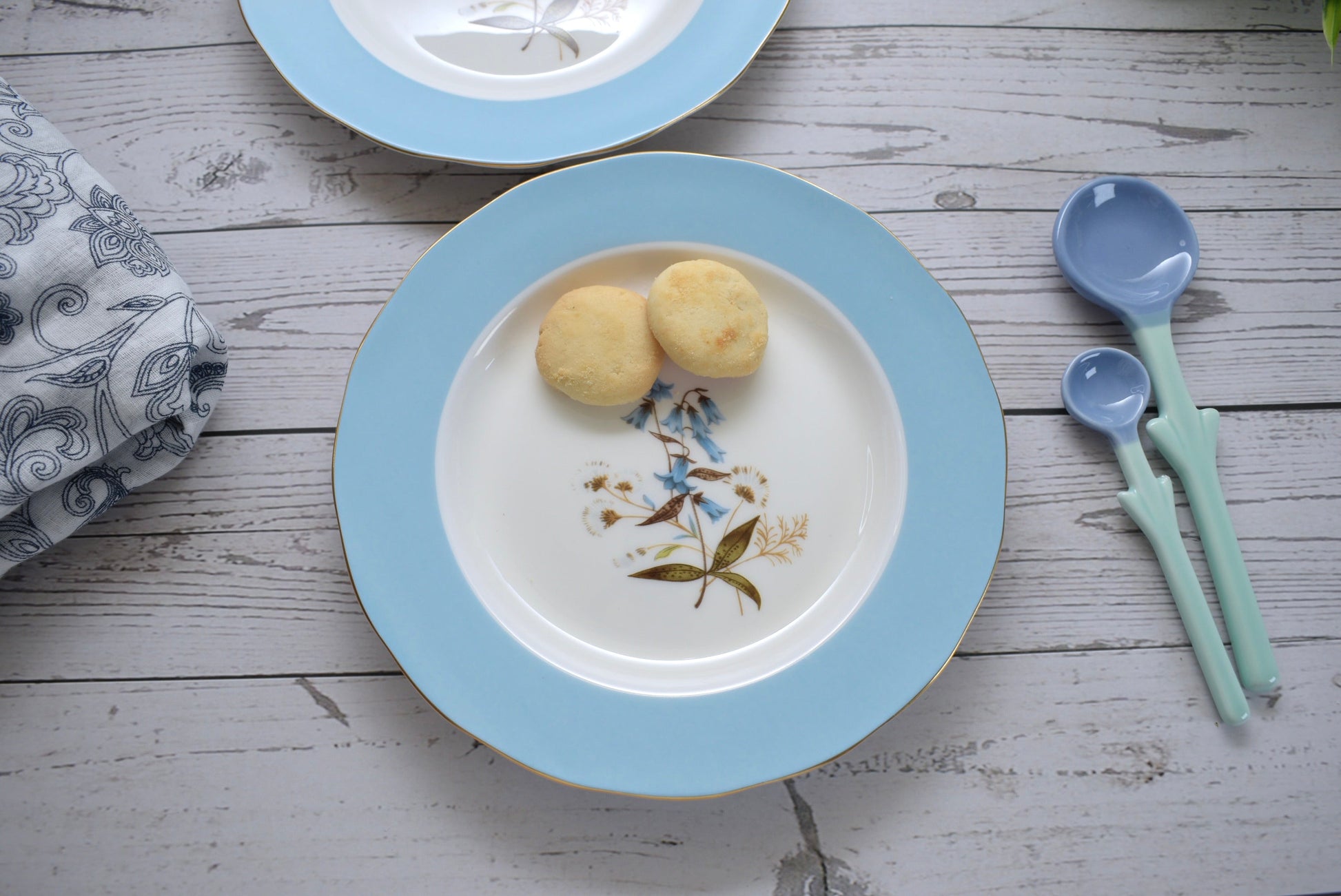 'Bliss' Bone China Blue Dessert Plate - Peppylittlethings.com