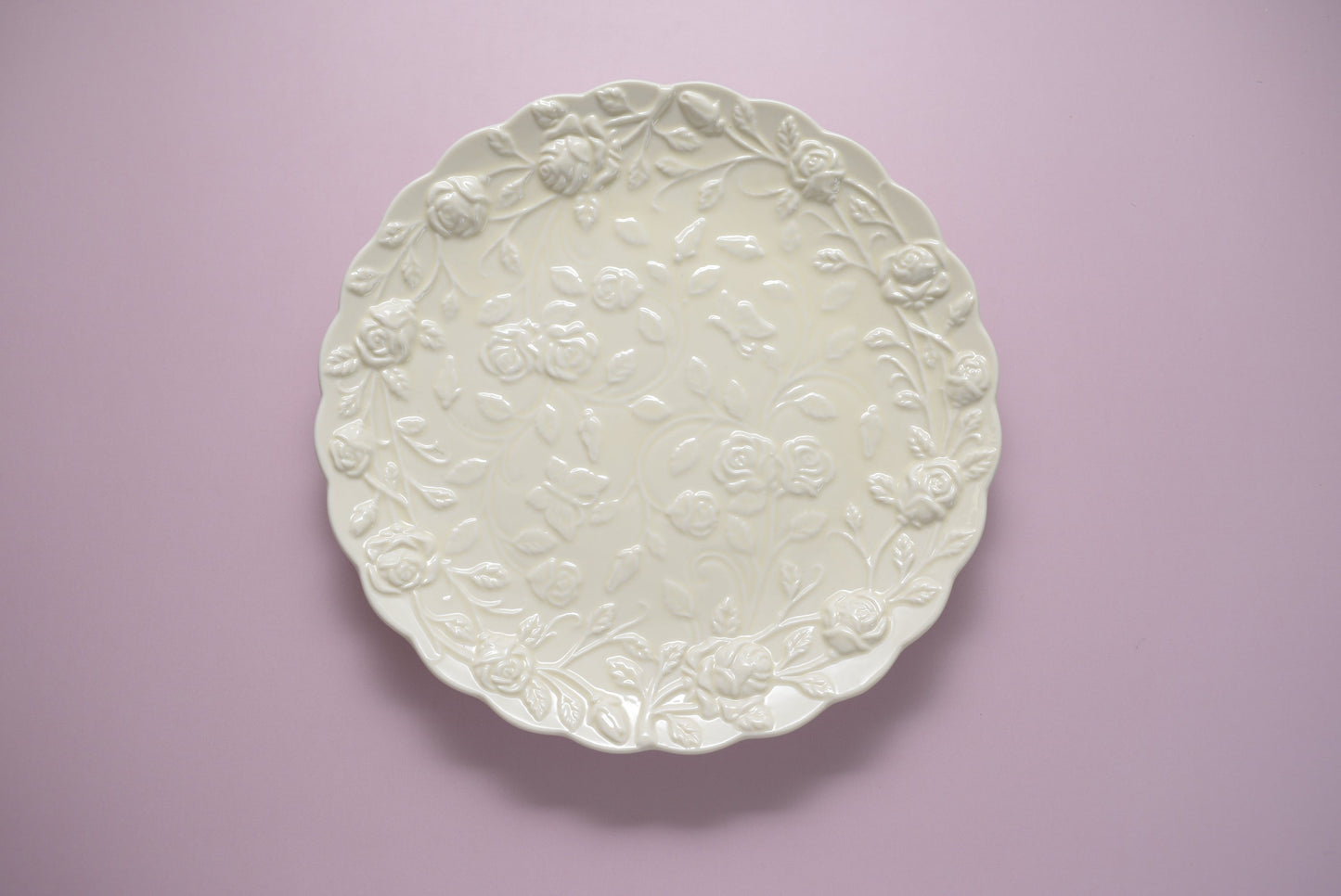 'Celeste' White Floral Dessert Plate - Peppylittlethings.com