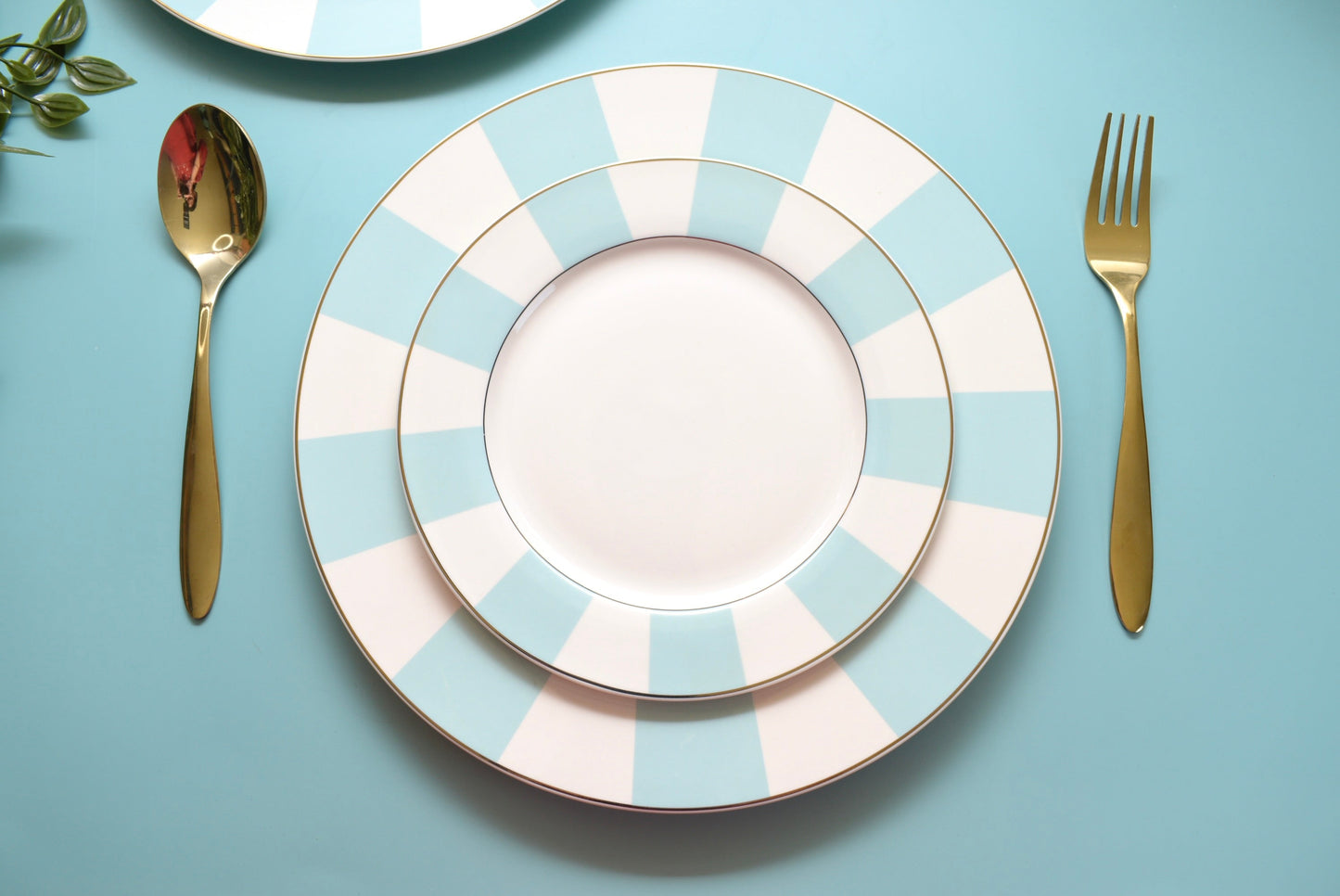 'Tiffany' Bone China Dinner Plate - Peppylittlethings.com