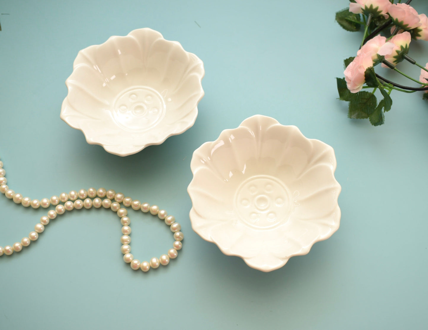 'White Petals' Mini Bowl - Peppylittlethings.com